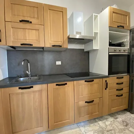 Carducci Mare E Monti Apartman *