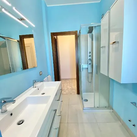 Carducci Mare E Monti * Пескара